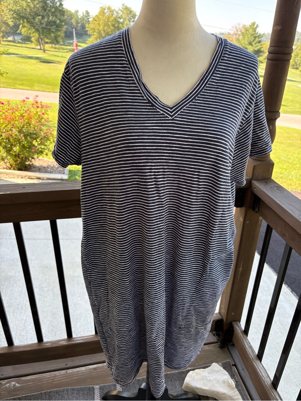 Lands' End Women’s V-Neck T-Shirt Dress Navy Blue & White Stripes Size M